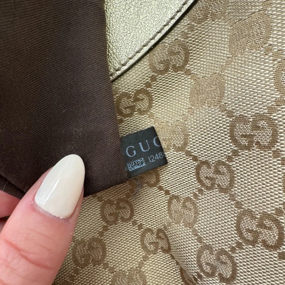Gucci GG Canvas Abbey hobo bag - Picture 9 of 10